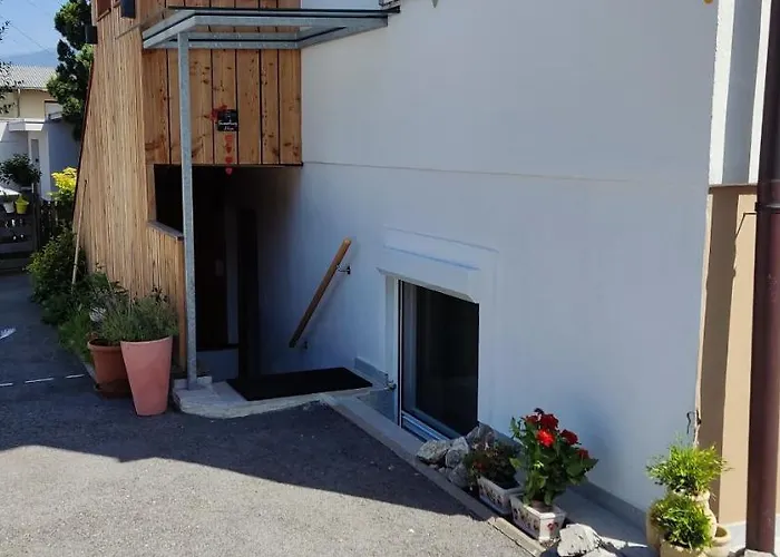 Elisa * إنسبروك